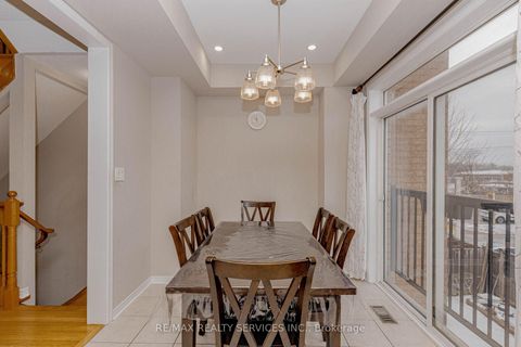Photo 9 at 47 Curran Hall Crescent, Morningside, Toronto
