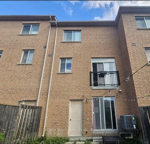 Photo 24 at 47 Curran Hall Crescent, Morningside, Toronto