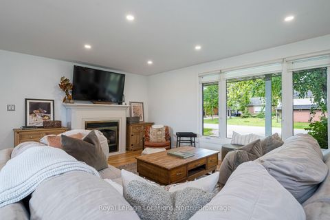 Photo 8 at 46 Townley Street, Nottawa, Clearview