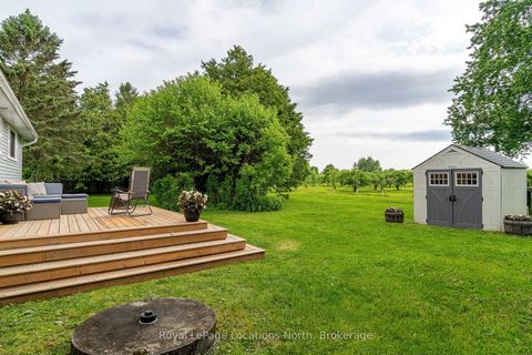 Photo 10 at 46 Townley Street, Nottawa, Clearview