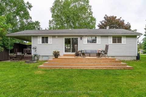 Photo 14 at 46 Townley Street, Nottawa, Clearview