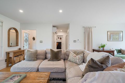 Photo 20 at 46 Townley Street, Nottawa, Clearview