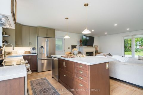 Photo 21 at 46 Townley Street, Nottawa, Clearview