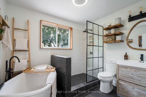 Photo 23 at 46 Townley Street, Nottawa, Clearview