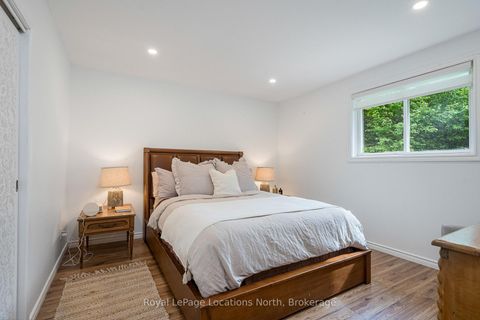 Photo 26 at 46 Townley Street, Nottawa, Clearview