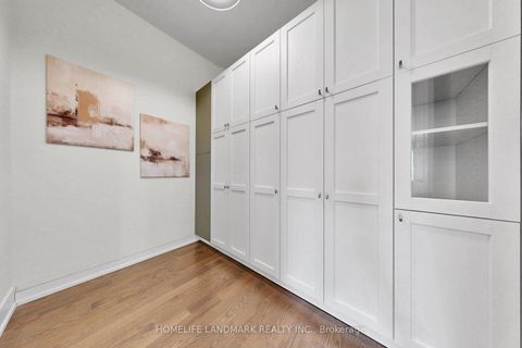 Photo 28 at 17 Thorncrest Drive, Patterson, Vaughan