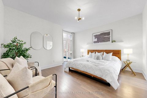 Photo 32 at 17 Thorncrest Drive, Patterson, Vaughan