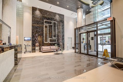 Photo 3 at SW 321 - 9191 Yonge Street, Langstaff, Richmond Hill