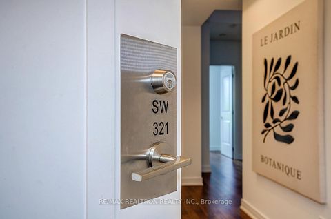 Photo 7 at SW 321 - 9191 Yonge Street, Langstaff, Richmond Hill