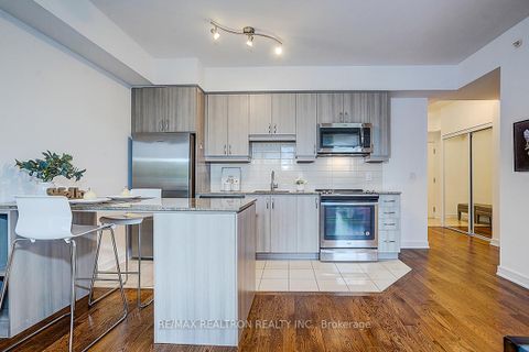 Photo 15 at SW 321 - 9191 Yonge Street, Langstaff, Richmond Hill