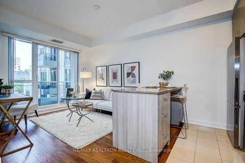 Photo 17 at SW 321 - 9191 Yonge Street, Langstaff, Richmond Hill