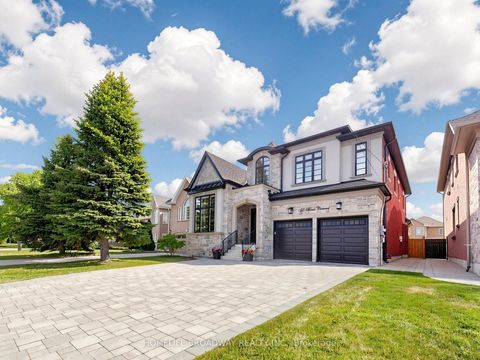 Photo 1 at 55 Bond Crescent, Oak Ridges, Richmond Hill