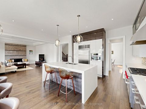 Photo 5 at 55 Bond Crescent, Oak Ridges, Richmond Hill