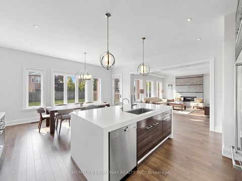 Photo 9 at 55 Bond Crescent, Oak Ridges, Richmond Hill