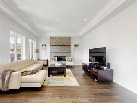 Photo 10 at 55 Bond Crescent, Oak Ridges, Richmond Hill