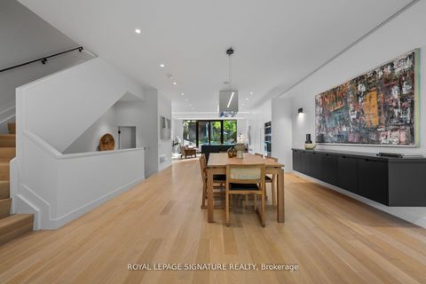 Photo 10 at 174 Kenilworth Avenue, The Beaches, Toronto