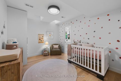 Photo 28 at 174 Kenilworth Avenue, The Beaches, Toronto
