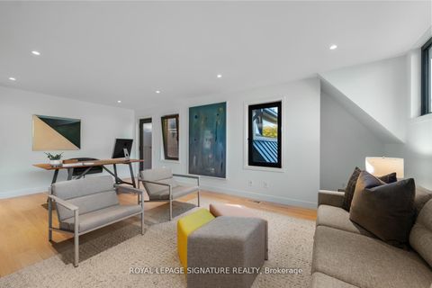 Photo 35 at 174 Kenilworth Avenue, The Beaches, Toronto