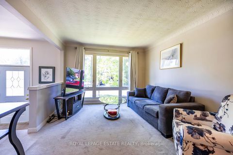 Photo 4 at 89 Vanbrugh Avenue, Cliffside, Toronto