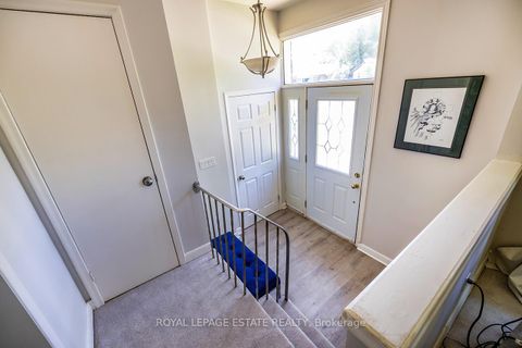 Photo 7 at 89 Vanbrugh Avenue, Cliffside, Toronto
