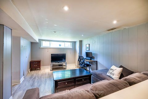 Photo 14 at 89 Vanbrugh Avenue, Cliffside, Toronto