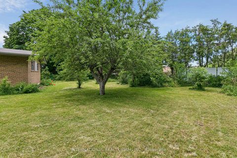 Photo 44 at 33 Kendleton Drive, Jamestown, Toronto