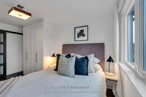 Photo 17 at 326 Glenholme Avenue, Oakwood Village, Toronto