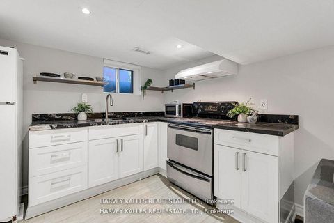 Photo 33 at 326 Glenholme Avenue, Oakwood Village, Toronto