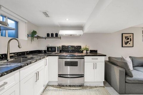 Photo 34 at 326 Glenholme Avenue, Oakwood Village, Toronto