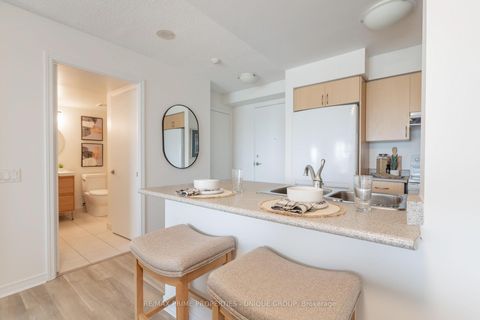Photo 7 at 908 - 61 Heintzman Street, Junction Area, Toronto