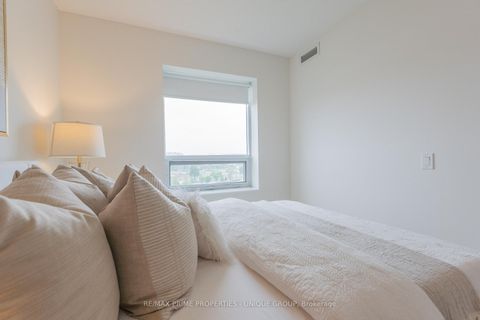 Photo 17 at 908 - 61 Heintzman Street, Junction Area, Toronto