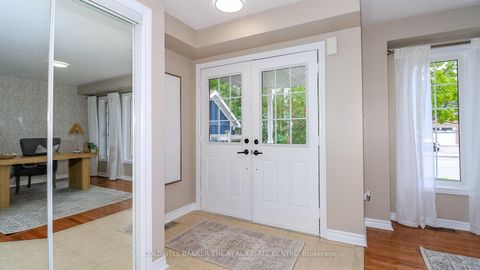 Photo 5 at 22 Maple Crown Terrace, Shore, Barrie