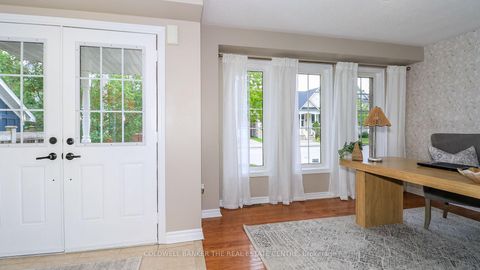 Photo 6 at 22 Maple Crown Terrace, Shore, Barrie