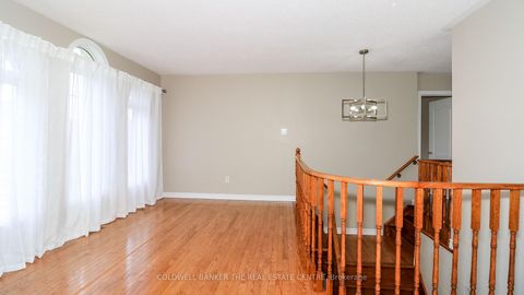 Photo 21 at 22 Maple Crown Terrace, Shore, Barrie