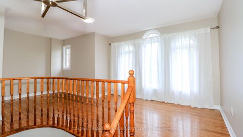 Photo 24 at 22 Maple Crown Terrace, Shore, Barrie