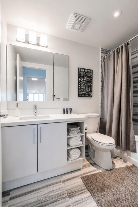 Photo 14 at Lph03 - 2212 Lakeshore Boulevard W, Mimico, Toronto