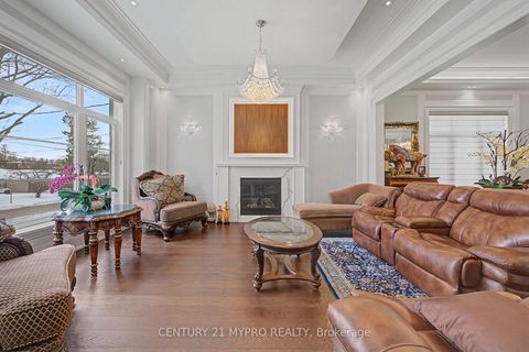 Photo 5 at 20 Uplands Avenue, Uplands, Vaughan