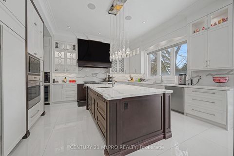 Photo 15 at 20 Uplands Avenue, Uplands, Vaughan