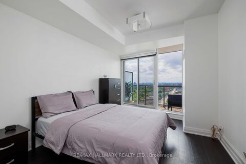Photo 18 at 1401 - 530 St Clair Avenue W, Cedarvale, Toronto