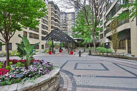 Photo 2 at C-PH 10 - 211 Saint Patrick Street, Chinatown, Toronto