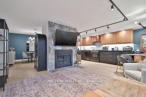 Photo 14 at C-PH 10 - 211 Saint Patrick Street, Chinatown, Toronto