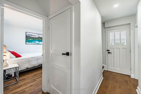 Photo 17 at 7 Putney Road, Alderwood, Toronto