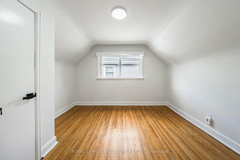 Photo 21 at 7 Putney Road, Alderwood, Toronto