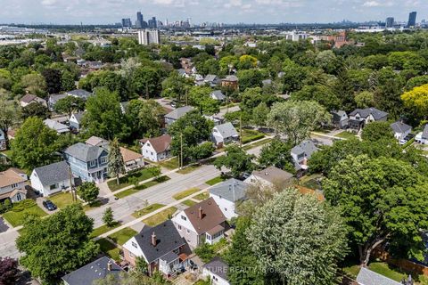 Photo 39 at 7 Putney Road, Alderwood, Toronto