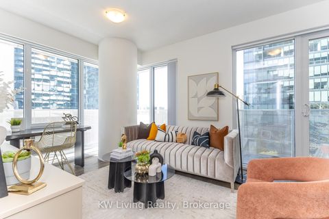 Photo 21 at 1010 - 88 Harbour Street, Waterfront Communities C1, Toronto