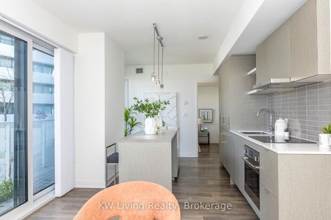 Photo 27 at 1010 - 88 Harbour Street, Waterfront Communities C1, Toronto