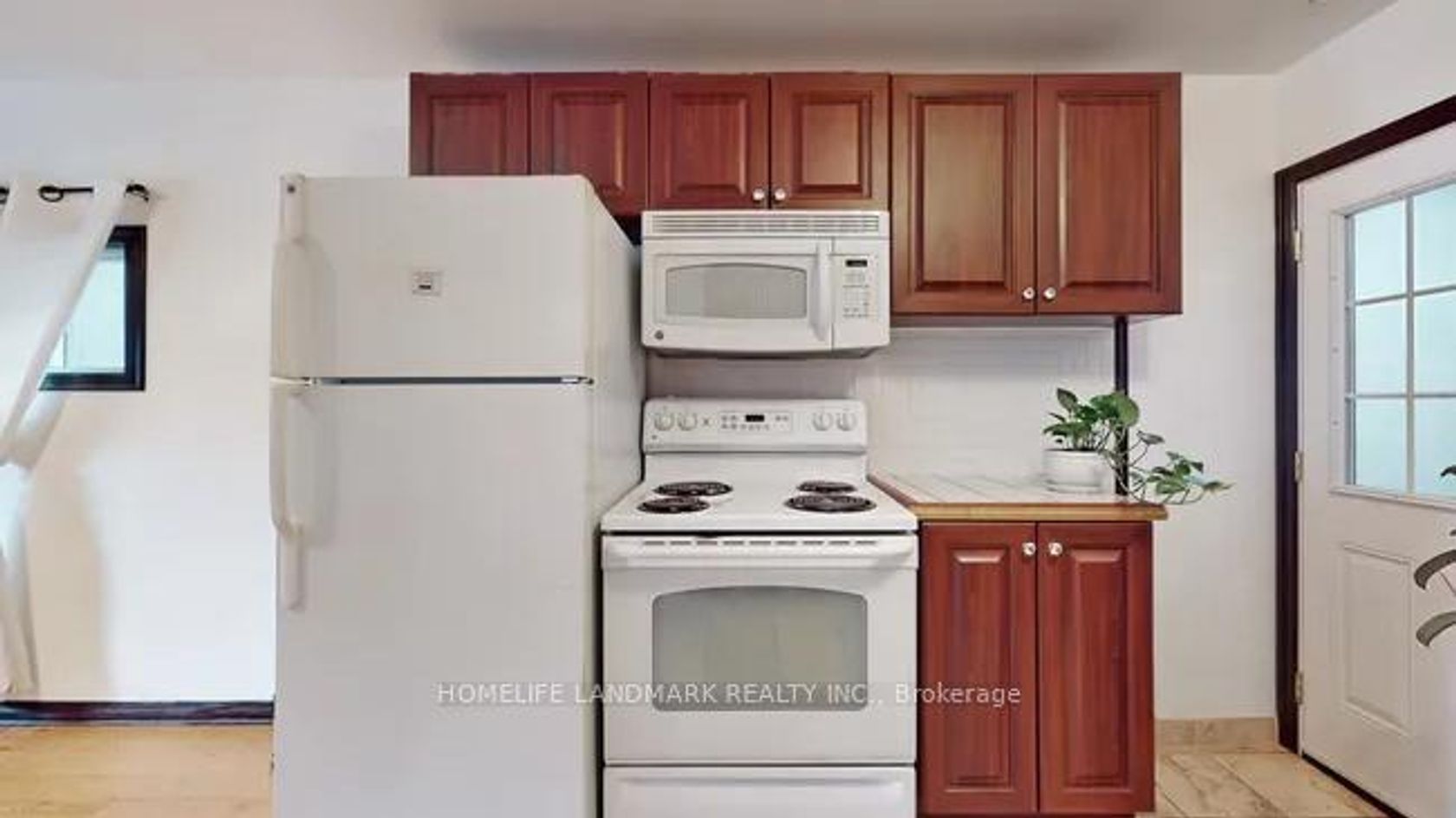 15 Fourteenth Street, New Toronto, Toronto photo 7
