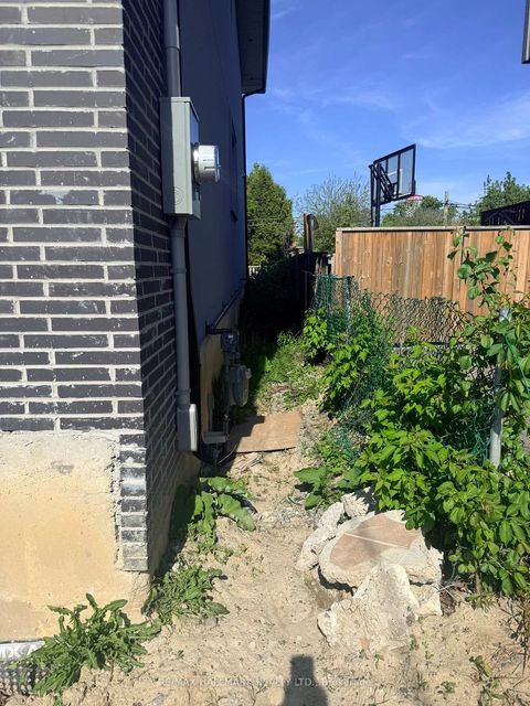 Photo 1 at 783 Midland Avenue, Kennedy Park, Toronto