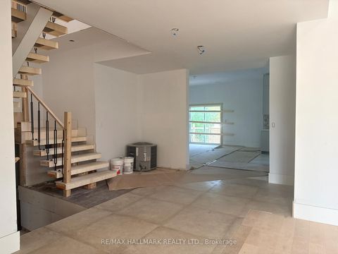 Photo 4 at 783 Midland Avenue, Kennedy Park, Toronto