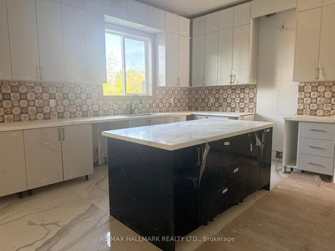 Photo 13 at 783 Midland Avenue, Kennedy Park, Toronto